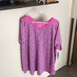 Woman’s drytek workout Tek Gear top